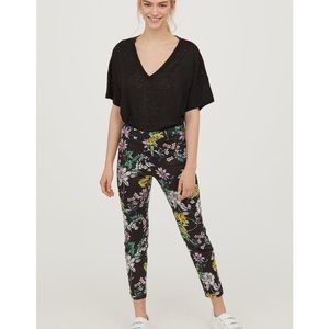 H&M Women’s Floral Print Pants